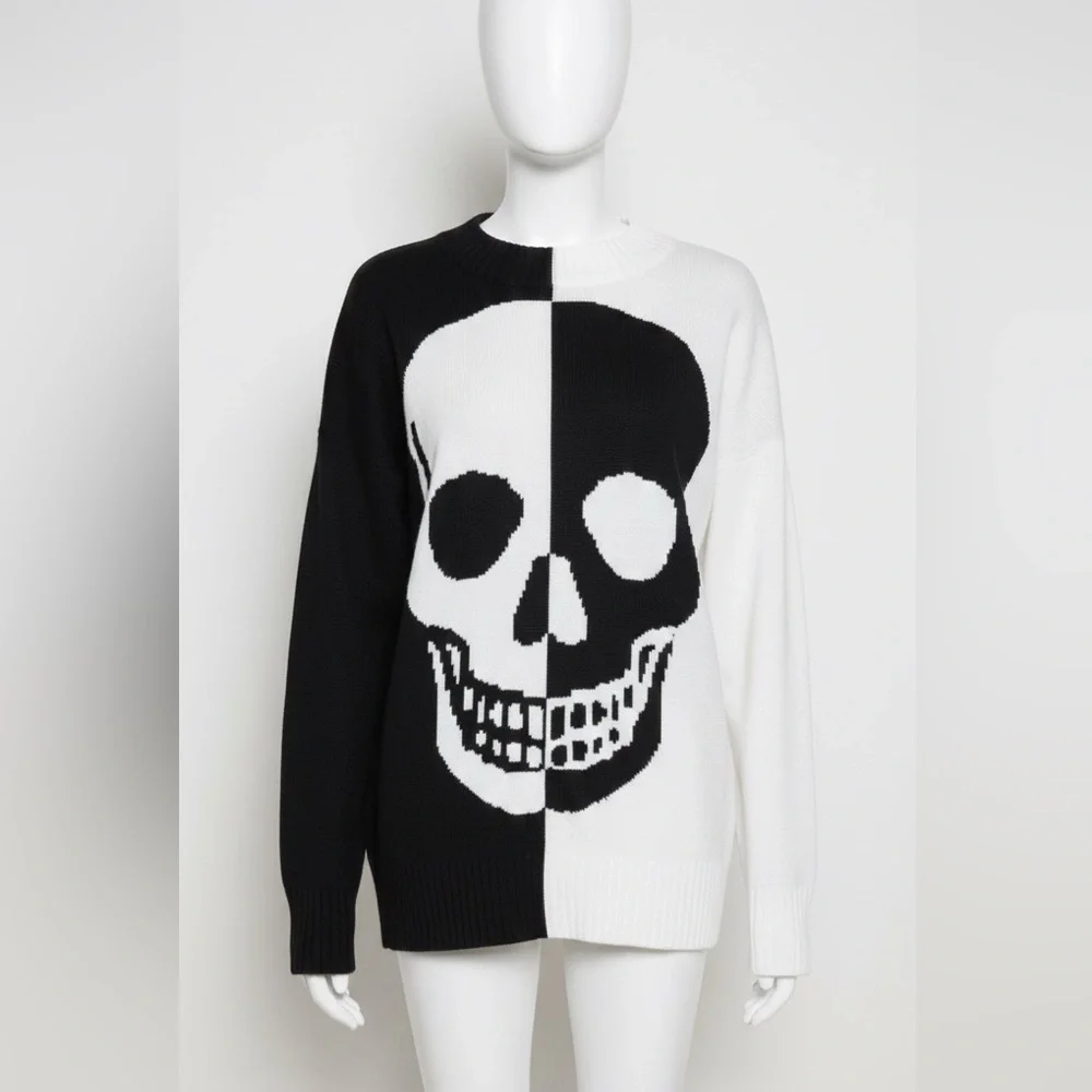Dolls-kill oversized skull sweater - Picture 1 of 4